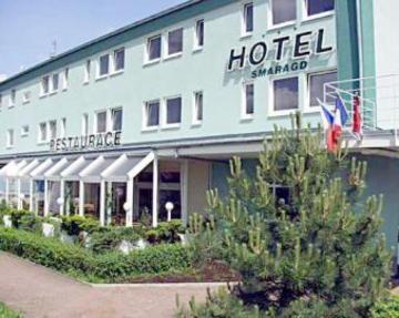 Smaragd Otel