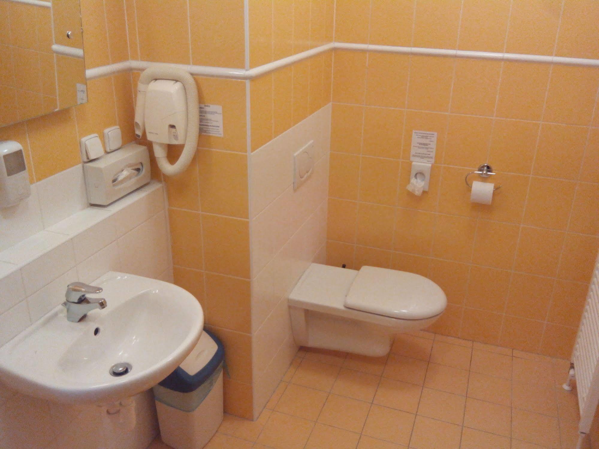 Smaragd Otel Prag